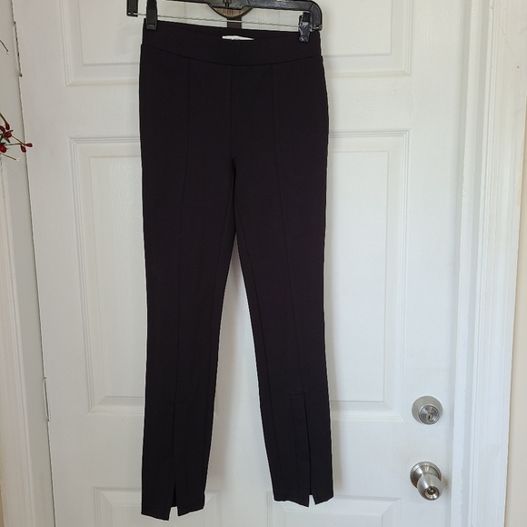 Elizabeth and James Woman's Super Skinny Pants, Size: XS Color: Black - Picture 4 of 16